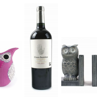 Korb 2 (Eulen Buchstützen, Deko Eule/ Kissen, Rotwein Cinco Sentidos)